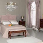 Dormitorio isabelino personalizable en colores, tiradores y tapizado. Dormitorio matrimonio patas isabelinas altas elefante