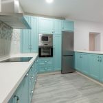 Cocina verde agua. Puertas MDF. Electrodomésticos Inox. Cocina-verde-agua-laca-inox